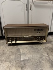 Vintage SONY TR-827 Transistor Radio Tokyo Japan.