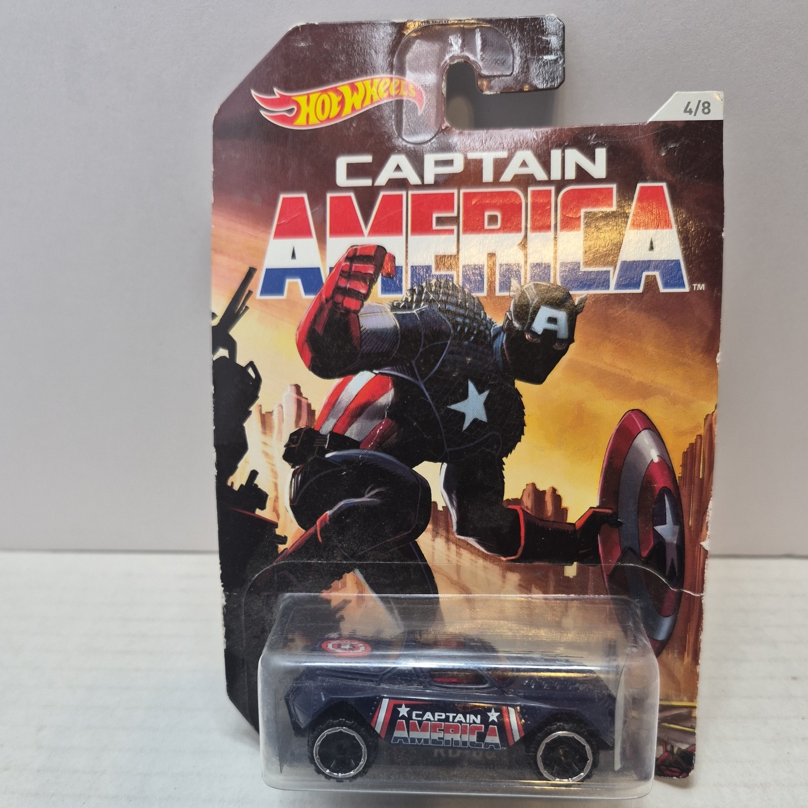 RD-08 2015 Mattel Hot Wheels Marvel Comics Captain America #4/8 H2