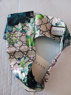 Gucci Silk Flora/Blooms Headband NWT Blue GUCCI c.2016 “Blooms” Blue Gray GG Monogram Floral Knotted  main image 2