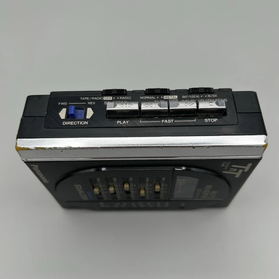 VINTAGE PANASONIC TOUCH N’ TUNE RX-SA78 CASSETTE WALKMAN 5 BAND EQUALIZER - Image 2 of 4