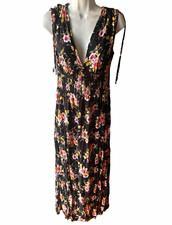 Live to be Spoiled Black Floral Smocked Tie Strap Tiered Maxi Dress size M