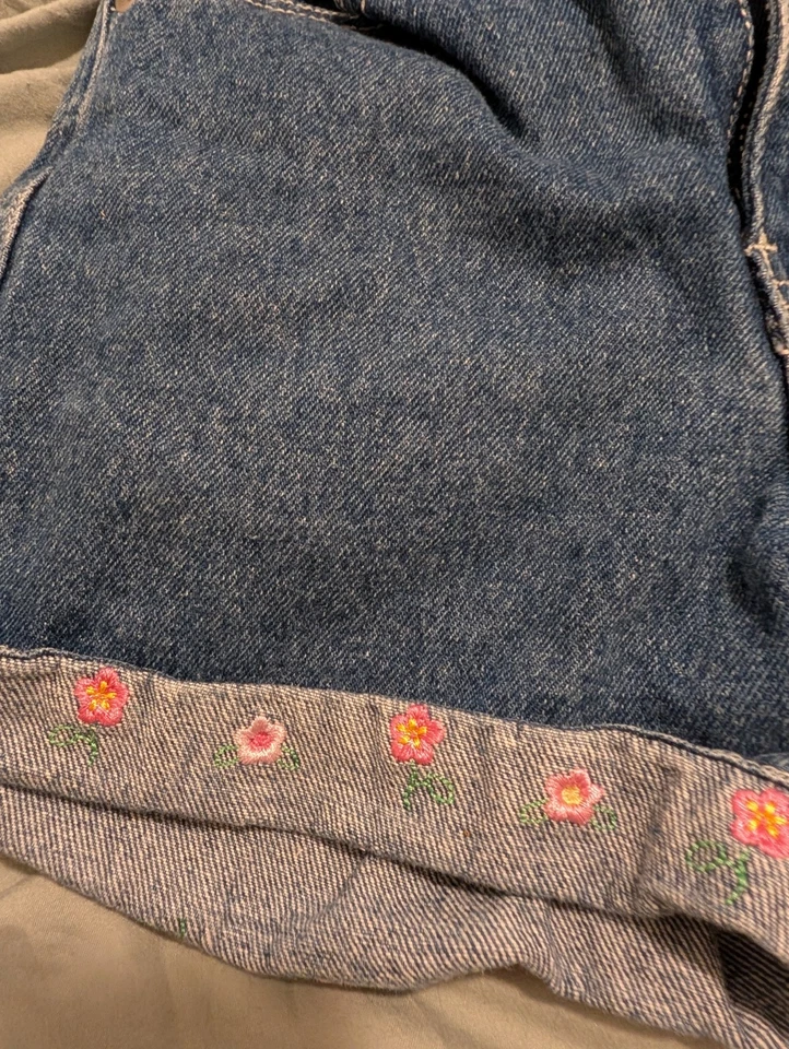 Pantalones cortos de jean Greendog vintage para niñas con bordado floral talla 6 Foto 2 de 4