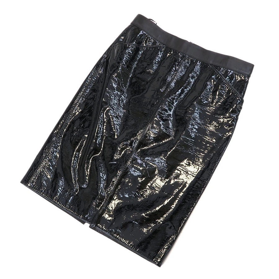 Chanel — CHANEL Authentic Women's Tight Skirt Bottoms Straight Skirt Patent Leather Black