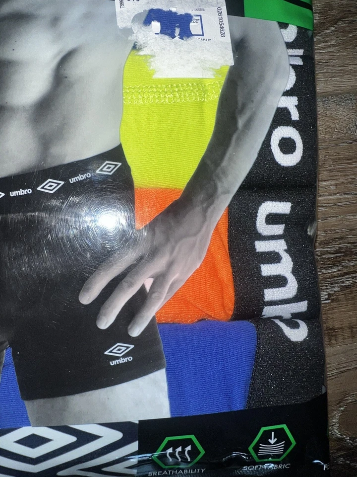 Umbro ~ 4 pares de calzoncillos boxer para hombre mezcla de algodón elástico multicolor ~ XL (40-42) Foto 3 de 4