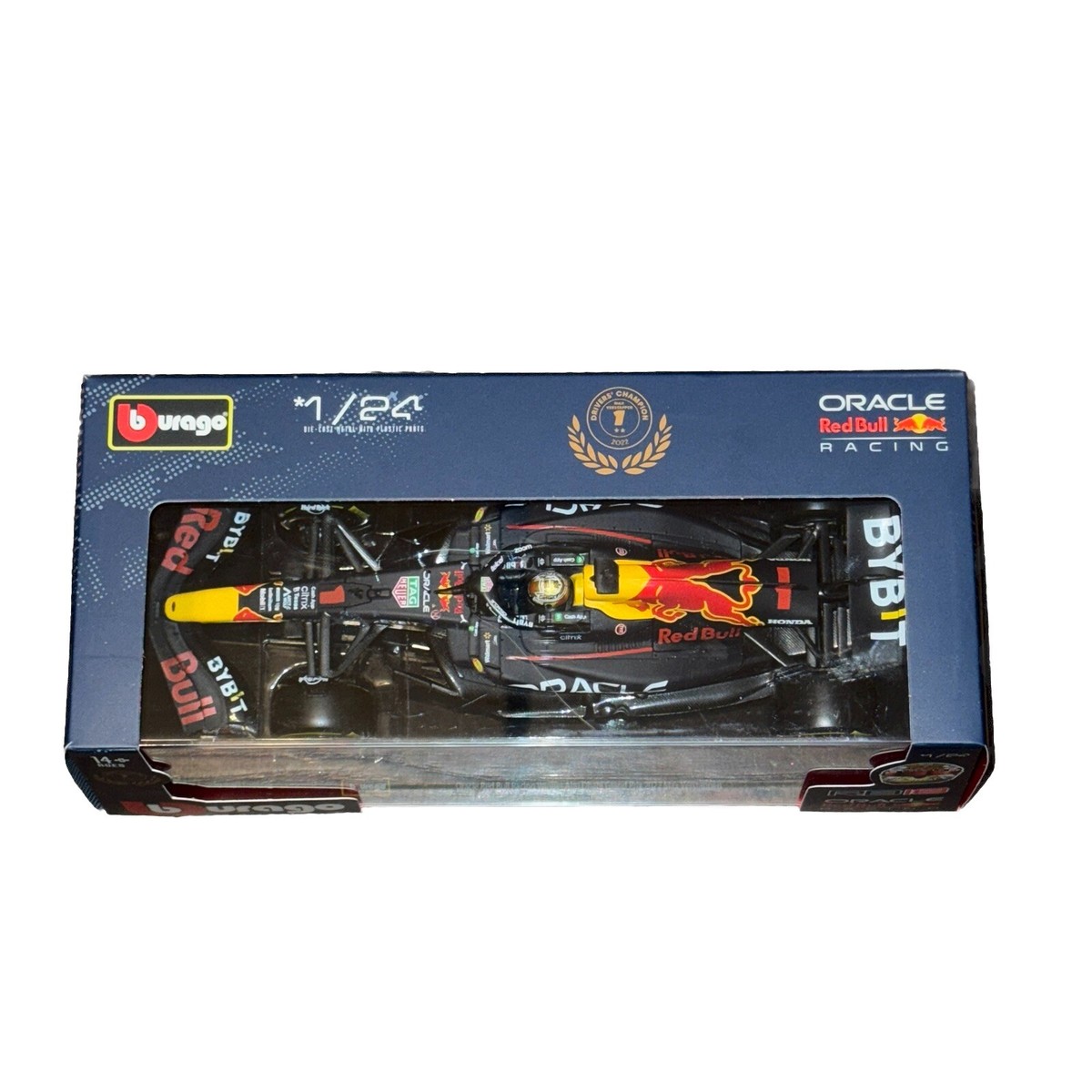 Max Verstappen Bburago 1:24 Signature Series F1 2022 Red Bull RB18