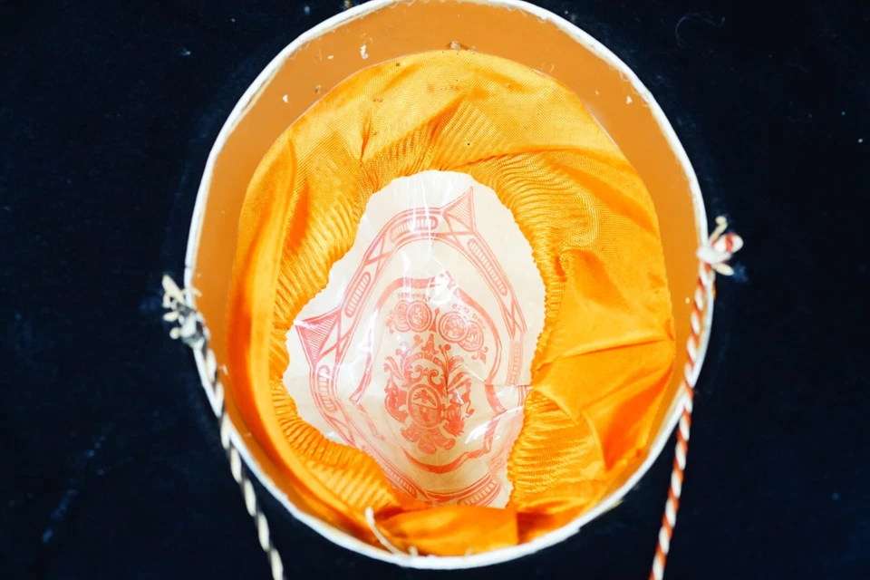 Sombrero Mexicano De Colección Nuevo Grande Lentejuelas Terciopelo Negro Como En La Imagen Foto 4 de 4