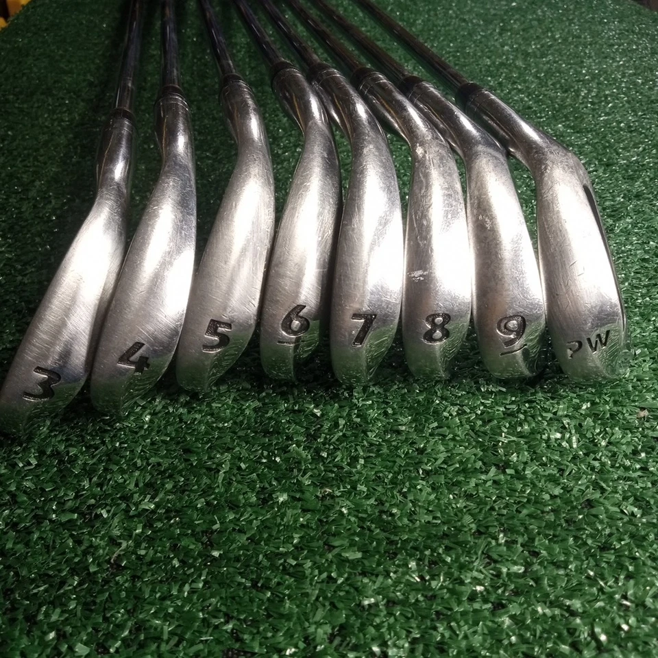 Juego de hierros Alien Golf DS9 Pat Simmons 3-9+PW RH forjado regular flexible eje de acero Foto 2 de 4