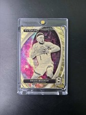 2023-24 Panini Spectra - Titan Devin Booker #26 Gold Prizm Gold Vinyl 1/1