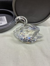 VTG Retired Small Crystal Swarovski Swan Figurine ~ Mint , with box