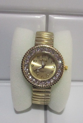 STRADA Austrian Crystal Watch Goldtone Stainless Steel SPLASH WATER RESISTANT