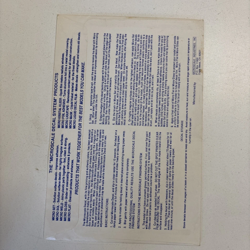 MICROSCALE HO 87-49 New York Central Cab Diesels Red Emblem & Grey Stripes - Image 2 of 2