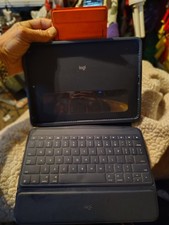 Logi Keyboard Folio Case for Apple iPad Black Plastic Integrated Stand
