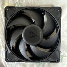 Arctic P14 Pro PST PWM 140mm  2500rpm  4-Pin Case Fan  Black  ACFAN00319A