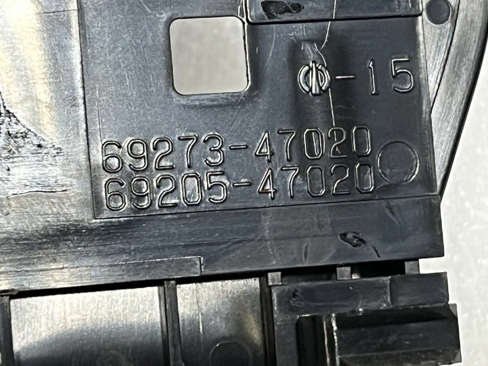 Toyota Prius 2004 2005 2006 2007 2008 2009 manijas interiores de las puertas delanteras y traseras Foto 4 de 4