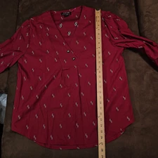 ARIAT CHIMAYO COLLECTION TOP CENTINELA COLLECTION BUTTON V-NECK LARGE