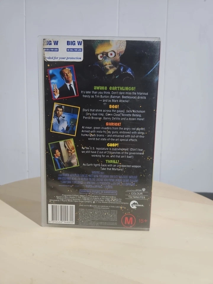 Mars Attacks VHS 1996 Tim Burton sci-fi comedy movie TESTED & WORKING  - image 3 of 4