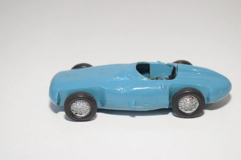 A46 1:43 MINIALUXE FRANCE PLASTICA GORDINI AUTO DA CORSA BLU OTTIME CONDIZIONI - Immagine 4 di 4