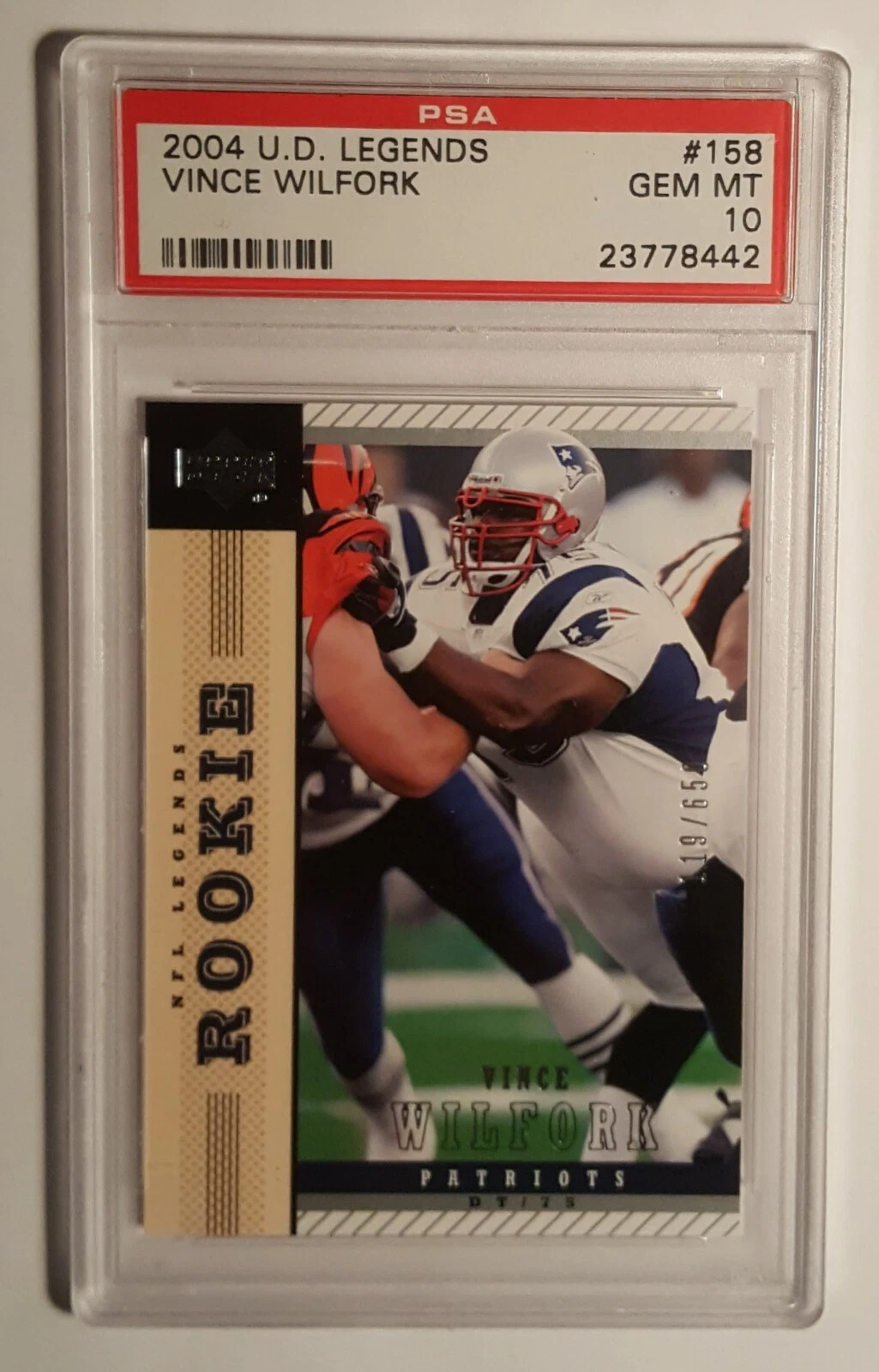 Vince Wilfork Upper Deck Legends #158 Base