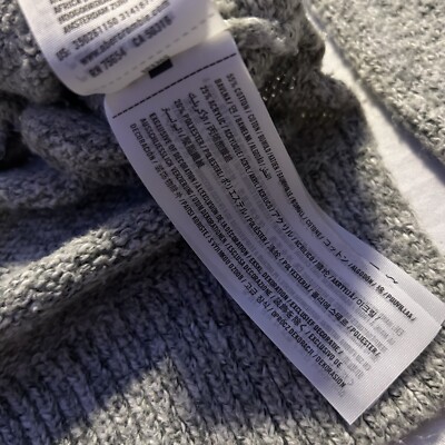 Womens XS Hollister Long Sleeve Thick Knit Sweater Gray Soft V
