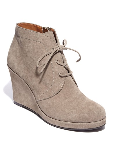 dv wedge booties