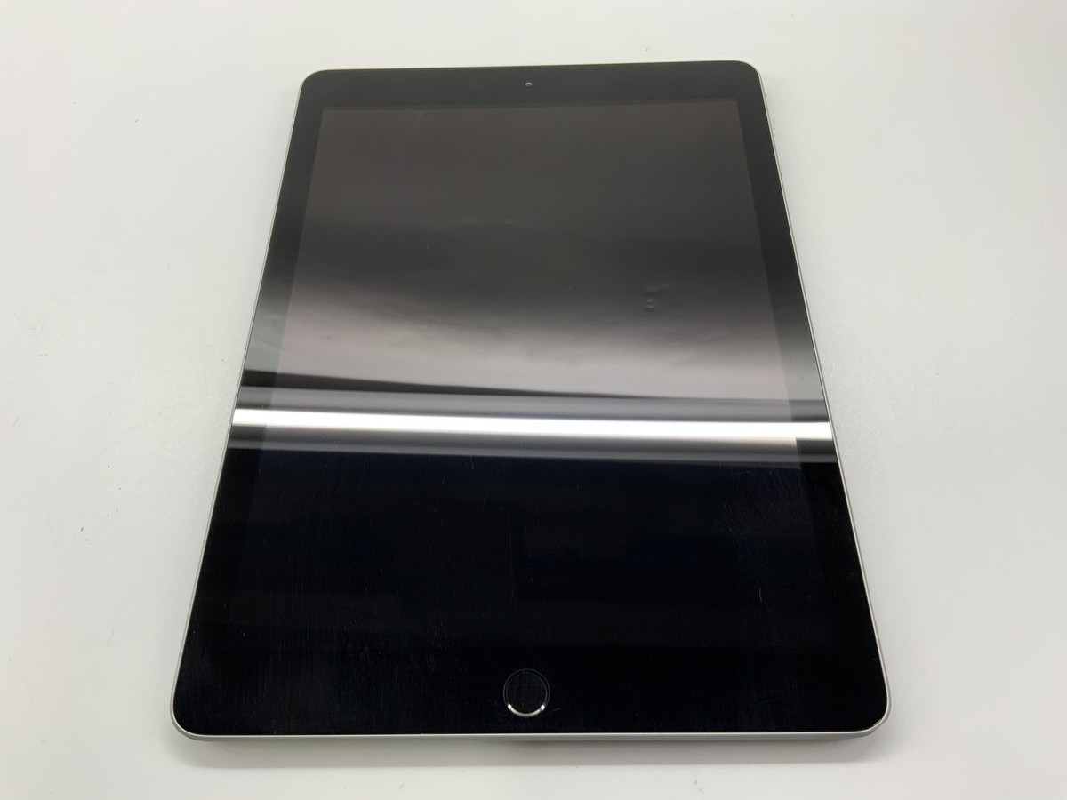 Apple iPad 6th Generation A1893 128GB Wi-Fi 9.7in iOS Space Gray