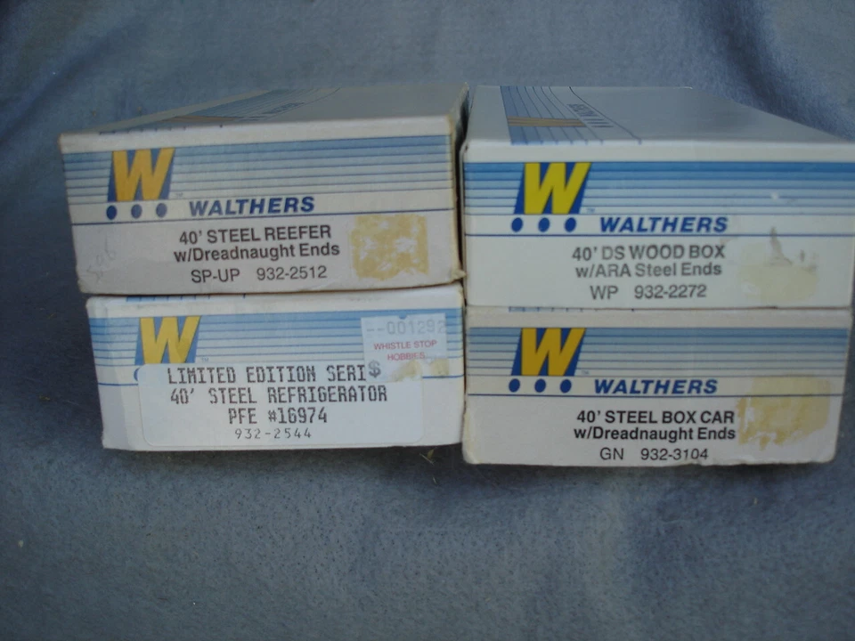 4 ea. Ho train box cars  Walthers  all 932 series  Unassembled Kits - Image 2 of 4