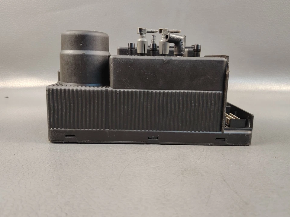 Bomba de vacío eléctrica de bloqueo central MERCEDES-BENZ S320 S420 300SD 1408002848 Foto 2 de 4