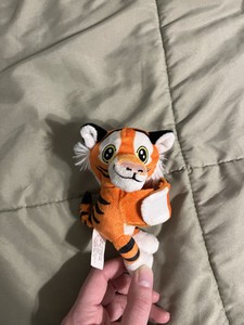 Disney Cutie Cuff Raja Series 3 Plush Slap Bracelet