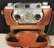 Vintage Revere Stereo 33 Film Camera w/ Case Untested for P/R - Fast Shipping