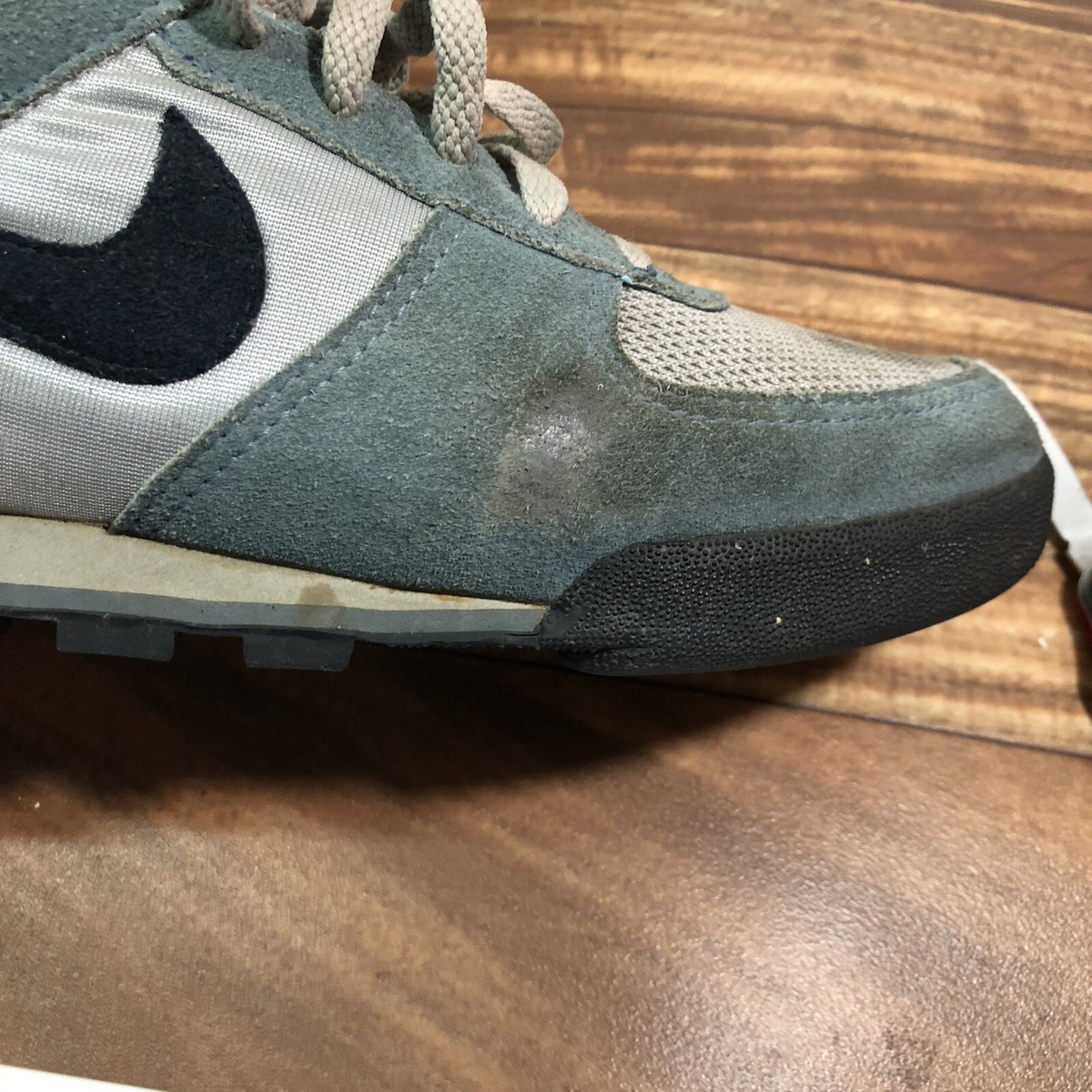 Vintage Early Nike Tennis Shoe Sneakers Size 9 850305 TY See Vintage Early Nike Tennis Shoe Sneakers Size 9 850305 TY See