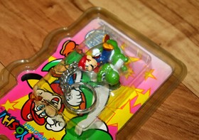 Nintendo SNES NES Super Mario World Mario & Yoshi 1993 figura rara llavero