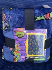 Teenage Mutant Ninja Turtles TMNT 46x60  Silky Soft Throw. Brand New