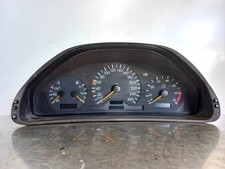 Compteur Mercedes 208
