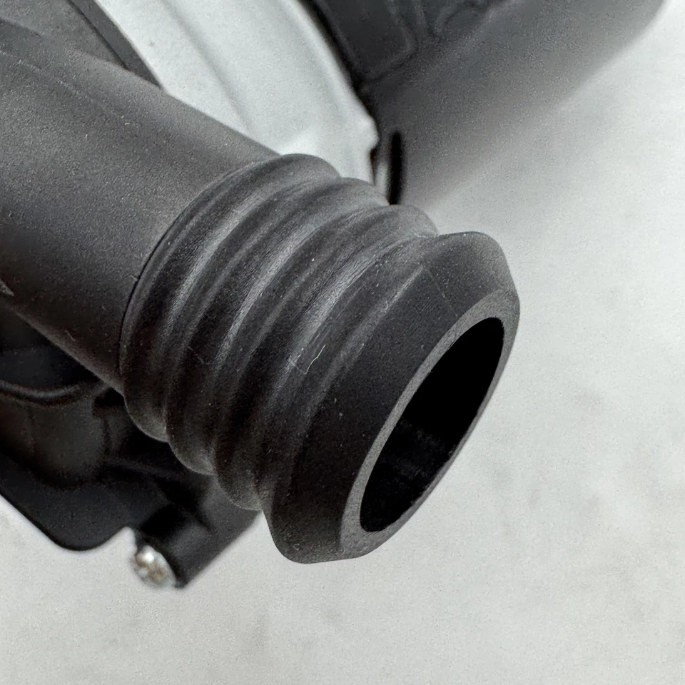 Auxiliary Water Pump 0 392 022 010 For Mercedes W203 W215 W230 Bosch 0005000386 - Imagem 4 de 4