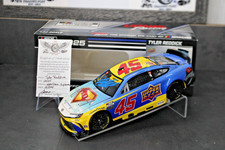 2025 Tyler Reddick Upper Deck 1/24 Lionel NASCAR Diecast Autographed