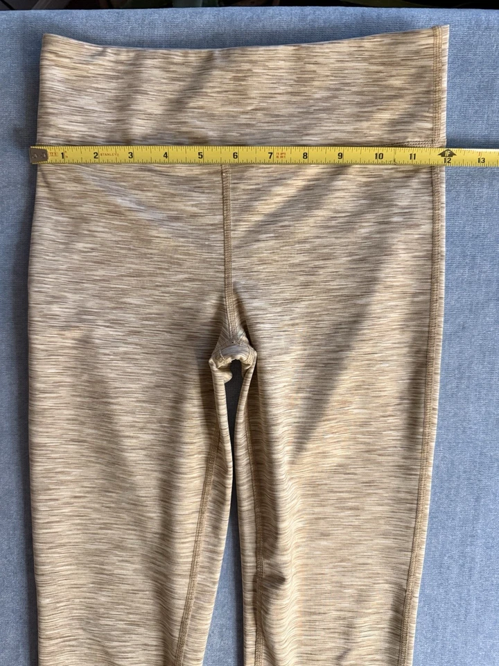 Nike Big Kids Girl's Dri-FIT One Training Legging Color Beige Size Medium - Image 2 of 4