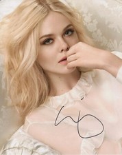 Elle Fanning Sexy Autographed Signed 8x10 Photo COA 2019-4
