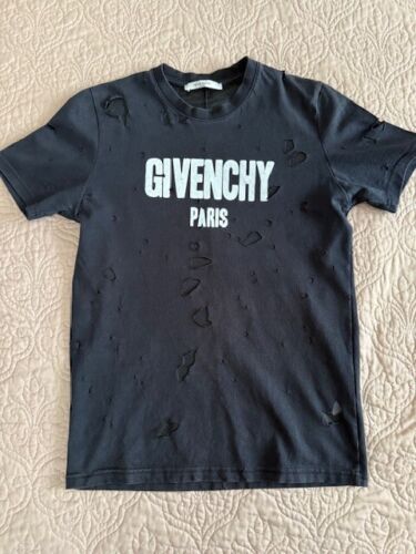 Givenchy t-shirt distressed - Gem Givenchy t-shirt distressed - Gem