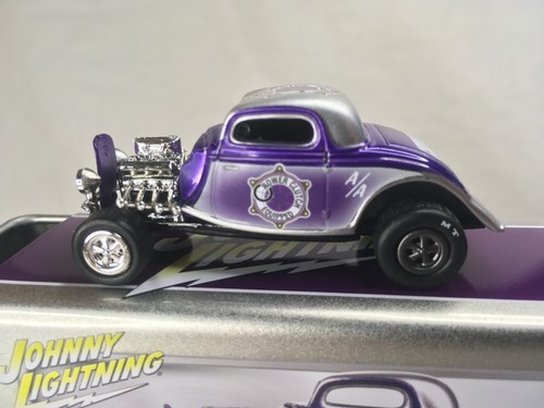 Johnny Lightning 1934 Ford Coupe Crower Cams - with Tin - 1/64th - Picture 5 of 11