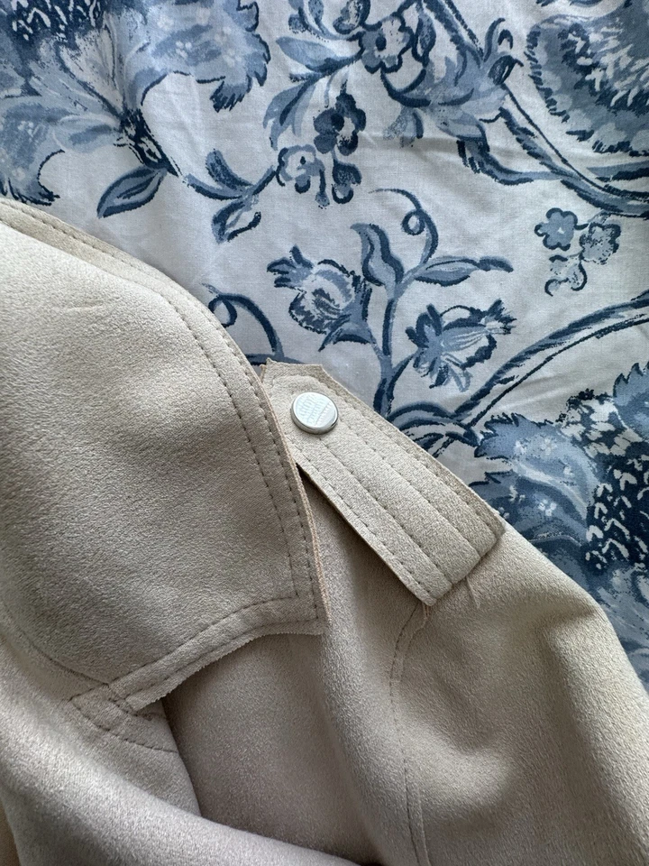 Faux Suede Women’s Moto Jacket Size XL Nordstrom Rack - Tan/Cream - Barely Worn - Image 4 of 4