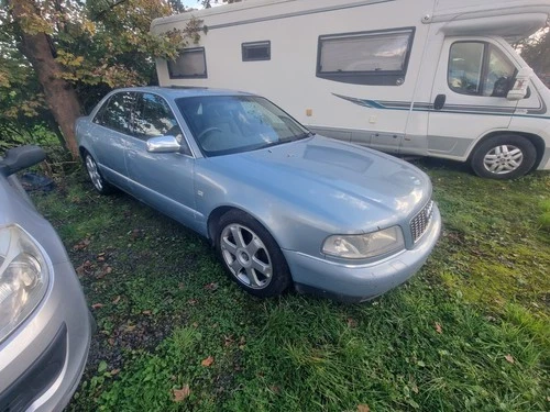 2002 Audi S8 Final Edition Quattro 4.2 Automatic - Picture 1 of 8