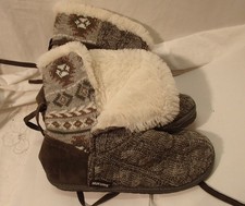 Muk Luks Bootie Knit Gray Fleece Lined Tall Slippers Women's Size 7 New Mukluks