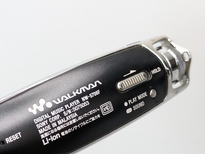 【ジャンク品】SONY WALKMAN NW-S706F 4GB SONY WALKMAN NW-S706F 4GB Black Digital Music Player Noise