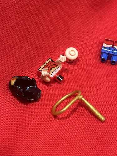 LEGO Wonder Woman Minifigure w lasso DC Superheroes Lex Luthor Takedown 76097 - Picture 8 of 8
