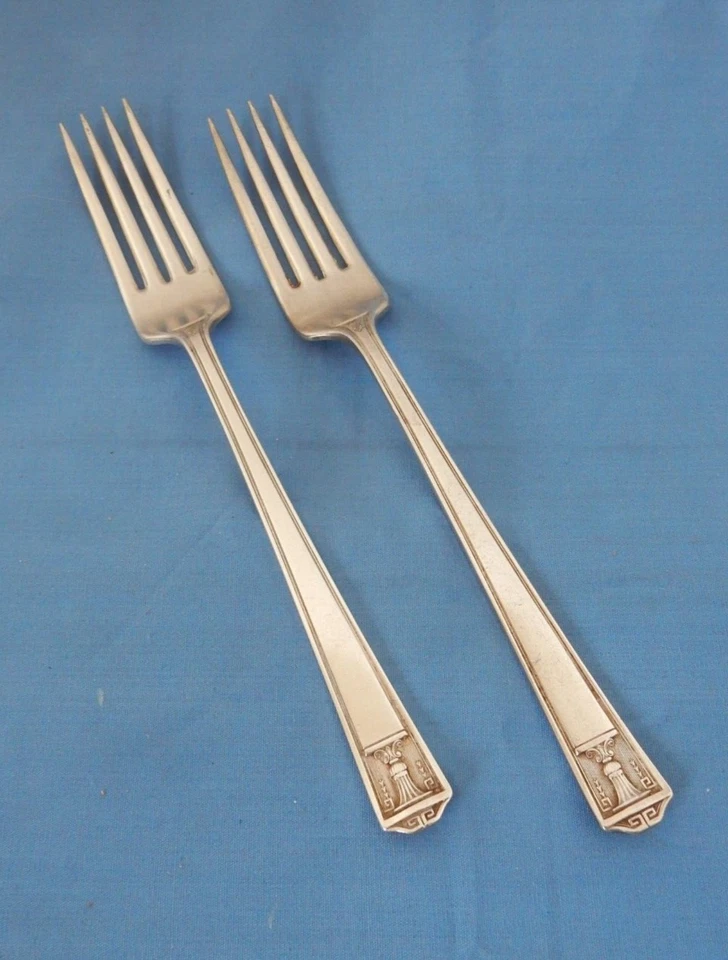 Holmes & Edwards International Silverplate 1923 Century Dinner Fork - 2 - Image 4 of 4