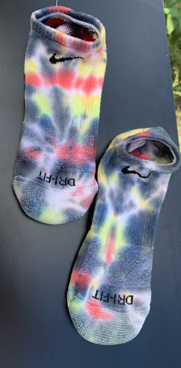 Where to get clearance nike socks near me