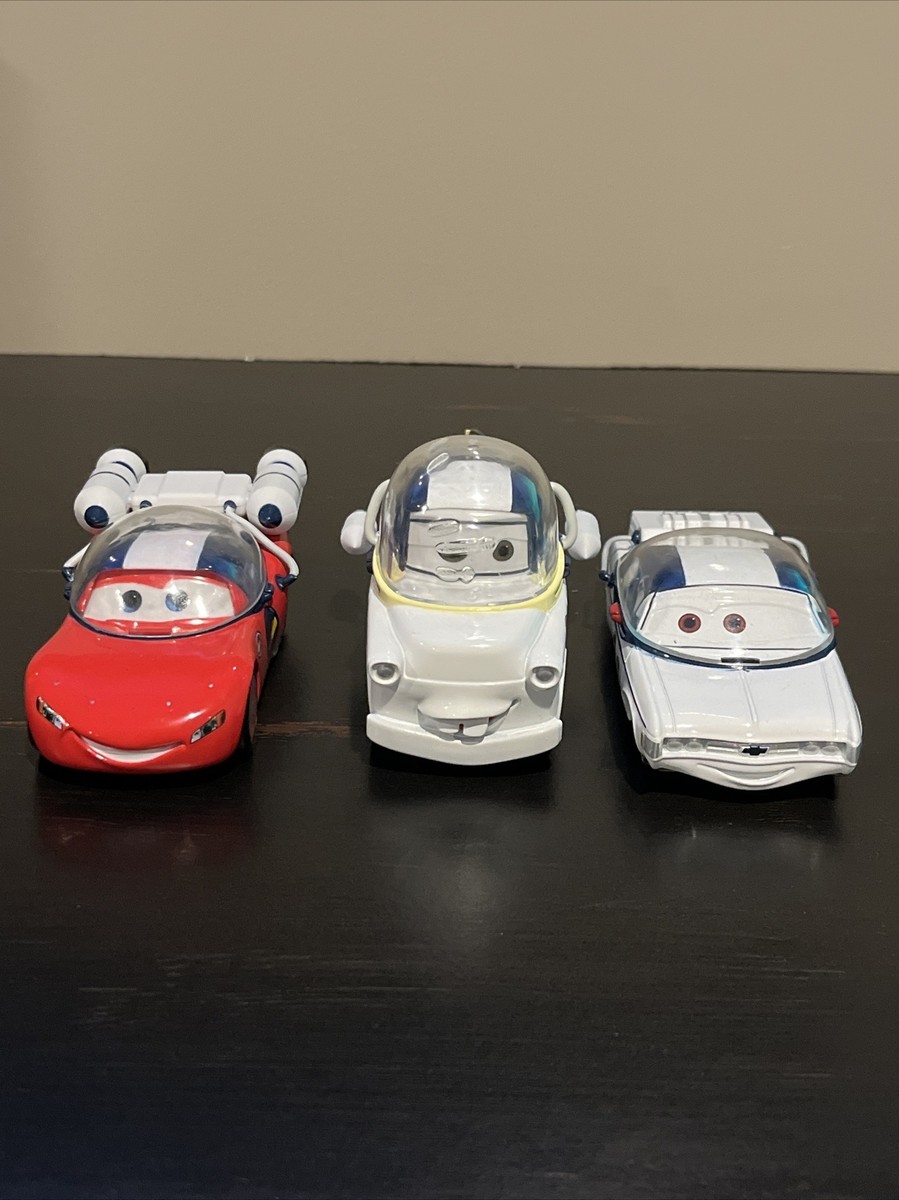 Disney Store Pixar Cars Take Flight Mater On The Moon Die Cast 3