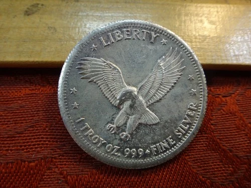 1981 Liberty Eagle One 1 Oz .999 Silver Bullion Round - No Reserve