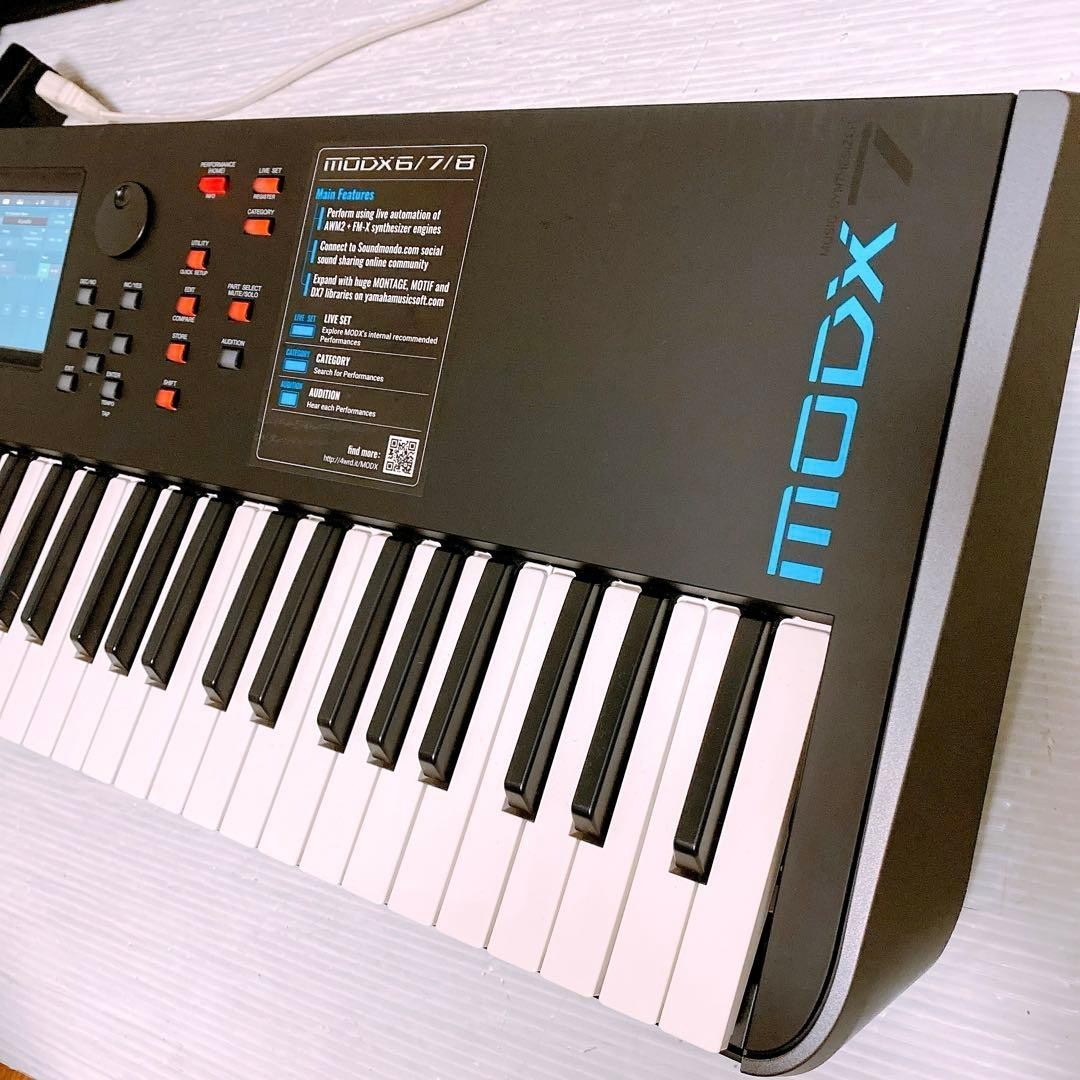 Yamaha MODX7 76-Key Semi Weighted Keyboard Synthesizer - Black for