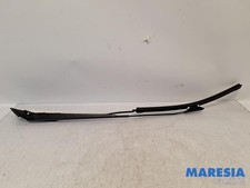Wischerarm vorne Citroen C4 Cactus  1611871580 P23346332